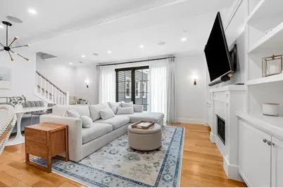 799 E 3rd St #2, Boston, MA 02127 - Photo 12