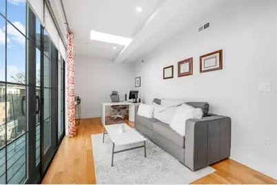 799 E 3rd St #2, Boston, MA 02127 - Photo 30