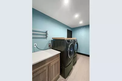 498 Washington St, Gloucester, MA 01930 - Photo 38