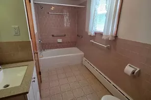 551 Anthony St, Fall River, MA 02724 - Photo 28