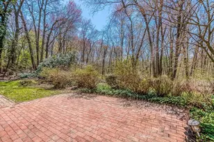 10 Country Club Dr, Walpole, MA 02081 - Photo 34