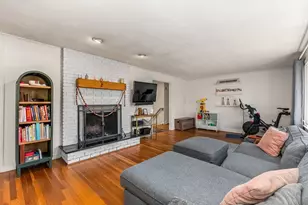 10 Country Club Dr, Walpole, MA 02081 - Photo 12