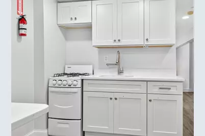 132 Woodley Ave, Boston, MA 02132 - Photo 26