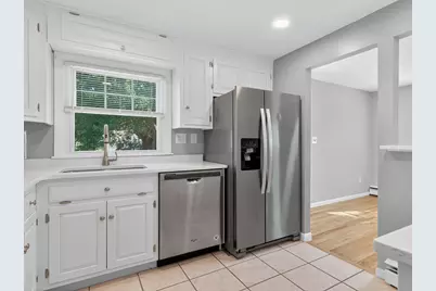 132 Woodley Ave, Boston, MA 02132 - Photo 10