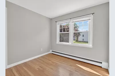 132 Woodley Ave, Boston, MA 02132 - Photo 16