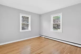132 Woodley Ave, Boston, MA 02132 - Photo 12