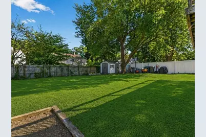 132 Woodley Ave, Boston, MA 02132 - Photo 36