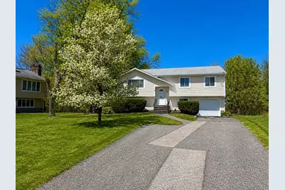 22 Leonard Rd, Framingham, MA 01701 - Photo 2