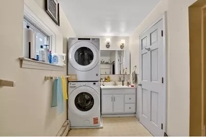 158 Albion St, Somerville, MA 02144 - Photo 38