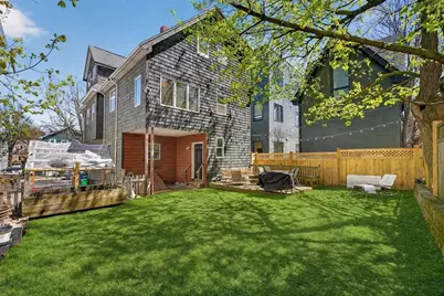 158 Albion St, Somerville, MA 02144 - Photo 4