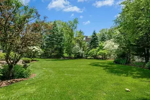 11 Scotch Pine Cir, Wellesley, MA 02481 - Photo 20