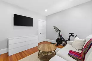 33 Rosemont, Boston, MA 02122 - Photo 12