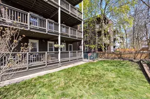 33 Rosemont, Boston, MA 02122 - Photo 18