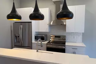 60 Cross St E, Somerville, MA 02145 - Photo 6