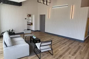 60 Cross St E, Somerville, MA 02145 - Photo 16