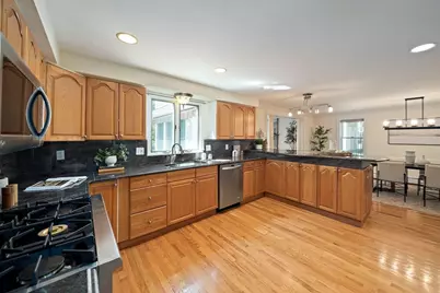 20 Blossom St, Lexington, MA 02421 - Photo 12