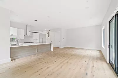 94 Thurston Rd #94, Newton, MA 02464 - Photo 4