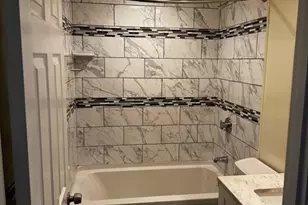 13 Virginia Cir, Randolph, MA 02368 - Photo 6