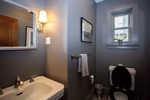 284 Main St, Wakefield, MA 01880 - Photo 12