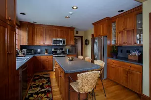 284 Main St, Wakefield, MA 01880 - Photo 10