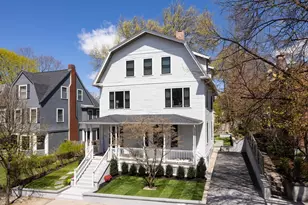 21 Kent Square, Brookline, MA 02446 - Photo 2