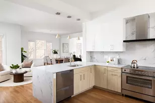 21 Kent Square, Brookline, MA 02446 - Photo 4