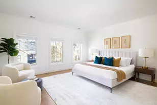 21 Kent Square, Brookline, MA 02446 - Photo 14