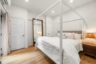 18 Melrose St, Boston, MA 02116 - Photo 2
