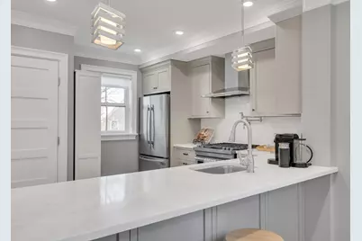 18 Tufts St #4, Cambridge, MA 02139 - Photo 12