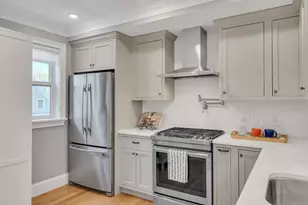 18 Tufts St, Cambridge, MA 02139 - Photo 14