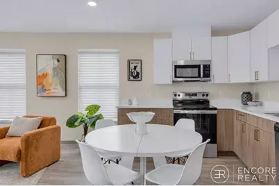 375 Cummins Hwy #202, Boston, MA 02131 - Photo 4