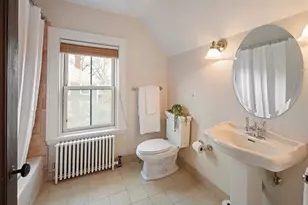 48 Hawthorn St, Cambridge, MA 02138 - Photo 8