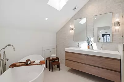 9 Mt Auburn St, Cambridge, MA 02138 - Photo 16