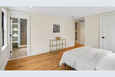 11 Mt Auburn St #A, Cambridge, MA 02138 - Photo 16