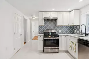 633 Main St, Leominster, MA 01453 - Photo 6