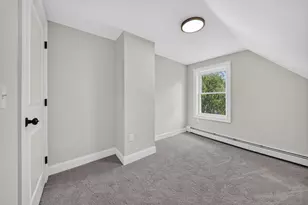 56 N Broadway, Haverhill, MA 01832 - Photo 20