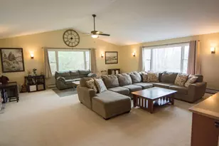 122 Maybrook, Holland, MA 01521 - Photo 18