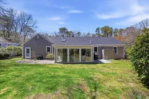 106 Pine St, Yarmouth, MA 02675 - Photo 4