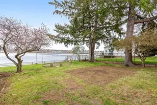 1292 Riverside Ave, Somerset, MA 02726 - Photo 36