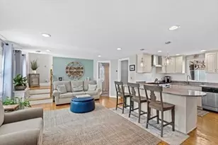 28 Manomet Beach Blvd, Plymouth, MA 02360 - Photo 10