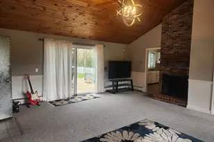 700 Locust St, Swansea, MA 02777 - Photo 14