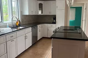700 Locust St, Swansea, MA 02777 - Photo 6