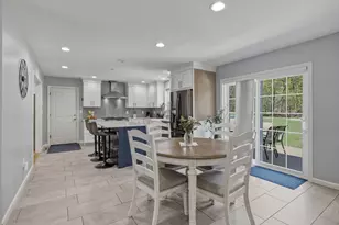 358 S Silver Ln, Sunderland, MA 01375 - Photo 8