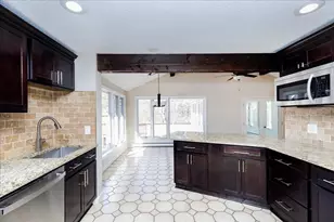 16 Cayuga Rd, Tewksbury, MA 01876 - Photo 6