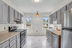 113 May St, Worcester, MA 01602 - Photo 12
