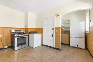 4 Lorette St, Boston, MA 02132 - Photo 10