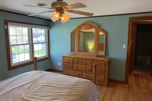 52 Prospect St, Greenfield, MA 01376 - Photo 14