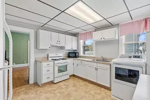 41-43 Welsh St, Malden, MA 02148 - Photo 22
