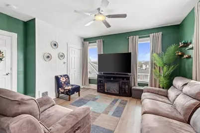 41-43 Welsh Street, Malden, MA 02148 - Photo 8