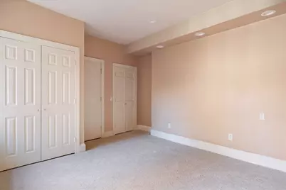 63 W Cedar St #2, Boston, MA 02114 - Photo 16